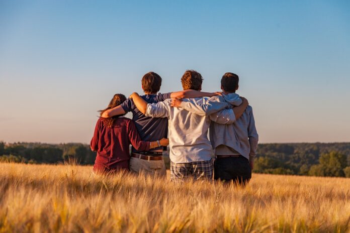 5 Types of People You Should Befriend for Life